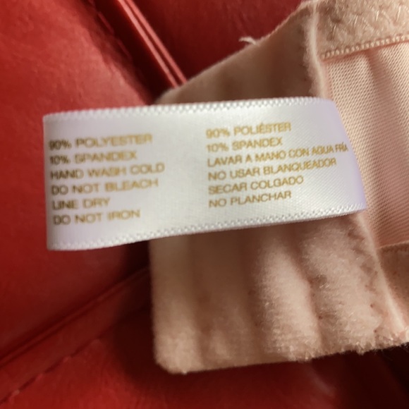 Brand new Adrienne Vittadini 38DD Bra - Picture 5 of 7